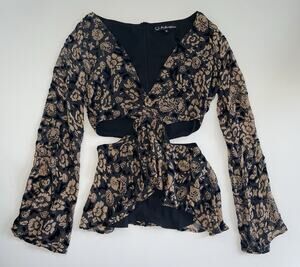 For Love & Lemons Flower Top Black Cut Out Bell Sleeve Small Ruffled V-Neck